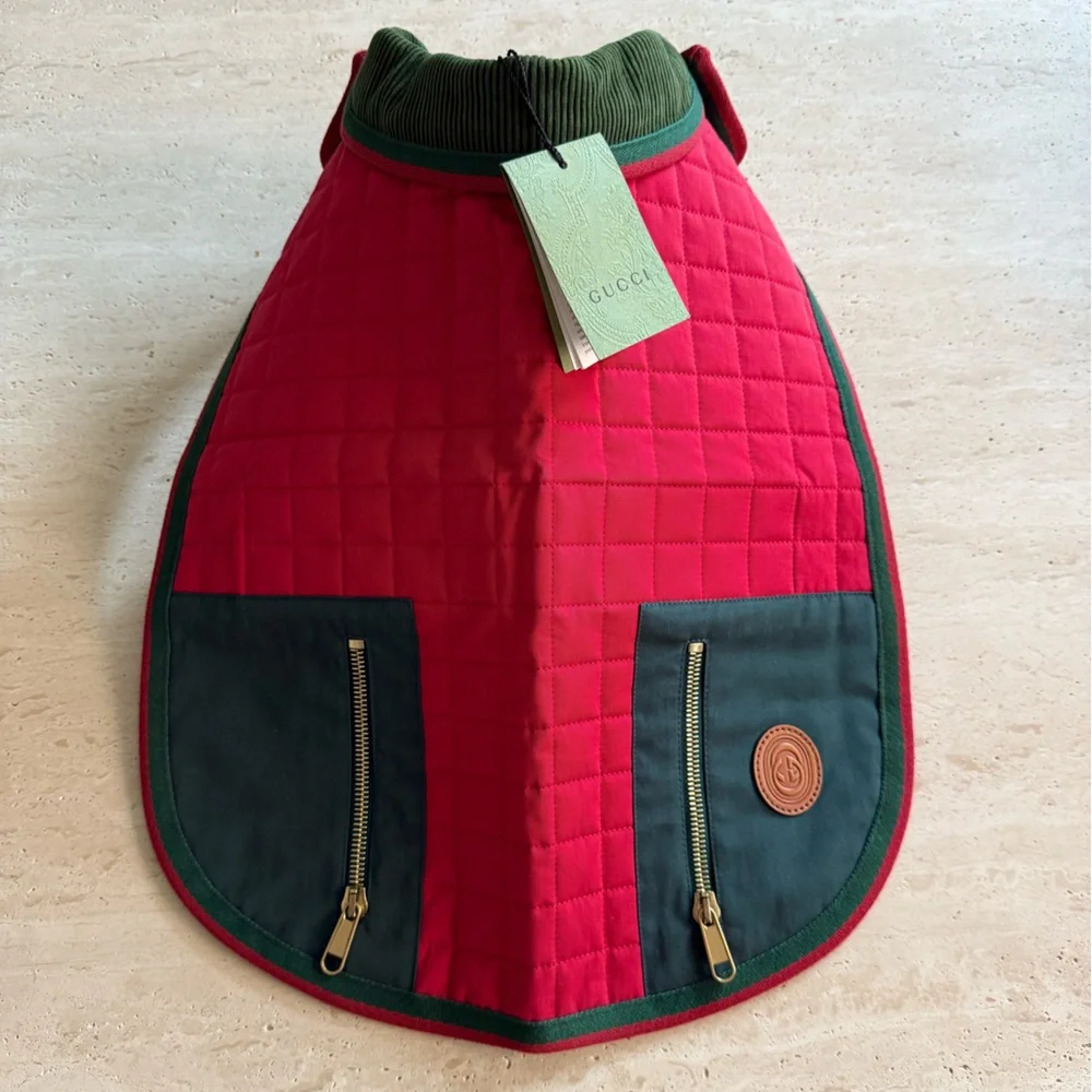 NWT Gucci Red Quilted GG Interlocking Drill Pet Coat Jacket 100% Cotton Sz M